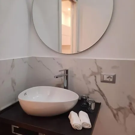 Lejlighed N&ghomesweethome Raffaelloelegante Ideale Affari Milano