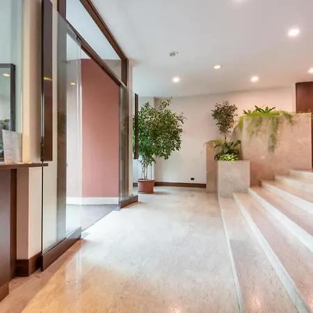 Apartment Easylife - Comodo Trilocale In Porta Romana Milan