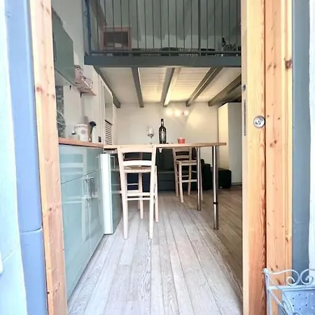 Solution Corso Garibaldi ميلان