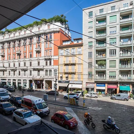 Easylife - Spazioso E Tranquillo Trilocale In Porta Romana Apartment *