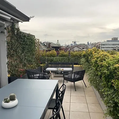 Easylife - Splendido Attico Con Terrazzo E Vista Mozzafiato Nel Cuore Della Citta Apartment Milan