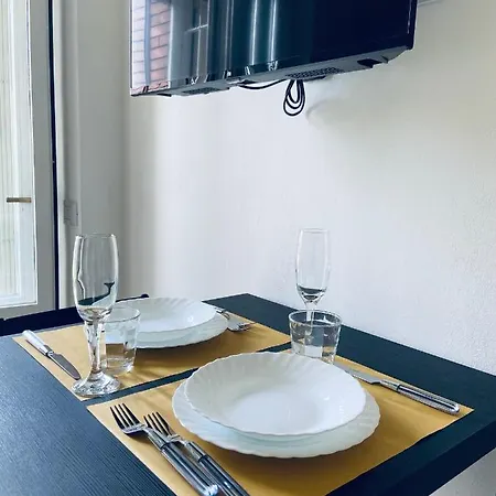 Luxury House Dergano Apartment