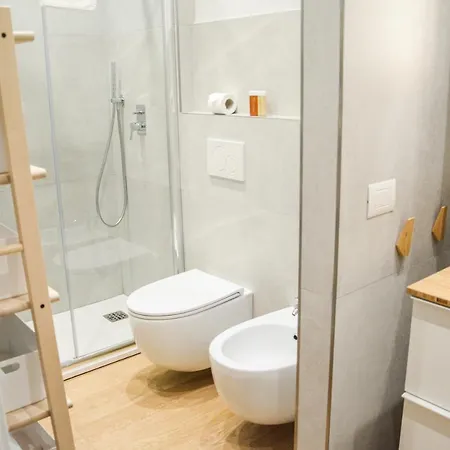 Mysa - Bilocale In Zona Porta Romana Apartamento Milão