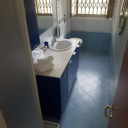 Maffucci 24 Bilocale Molto Spazioso E Moderno Milão