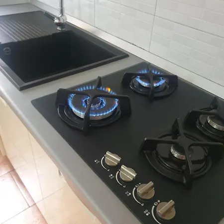 Maffucci 24 Bilocale Molto Spazioso E Moderno 밀라노