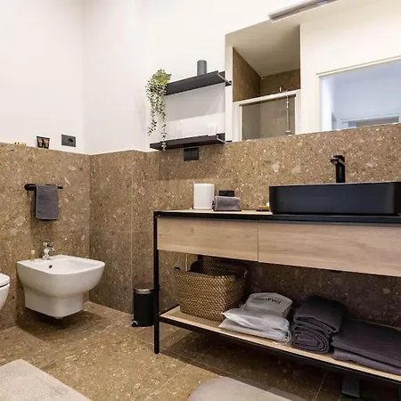 Centrale - Duomo Comfort & Modern Flat Su Apartman Milánó