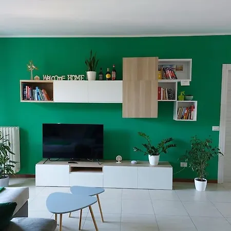 Color House - Bellissimo Panoramico In Zona Niguarda Apartamento Milão