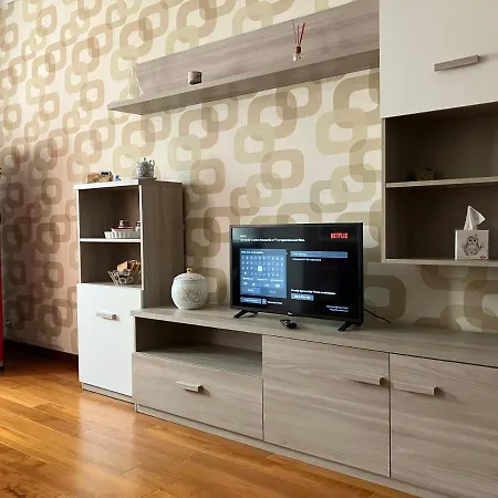 Splendido Bilocale Adiacente Metro M5 - Ca Granda Apartman *