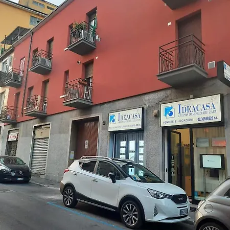 N&ghomesweethome Raffaelloelegante Ideale Affari Milano