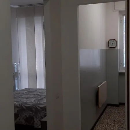 G&a House Cir 03041 * מילאנו