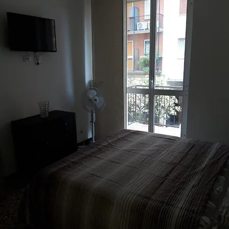 G&a House Cir 03041 Milan