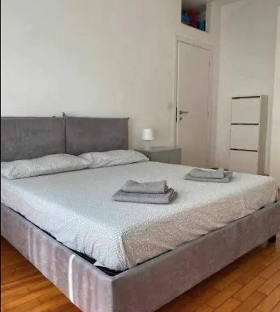 Cenisio Cozy Flat Apartment Milan