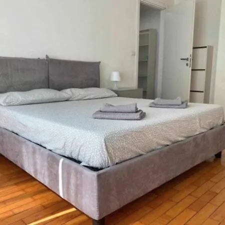 Cenisio Cozy Flat Apartment Milan