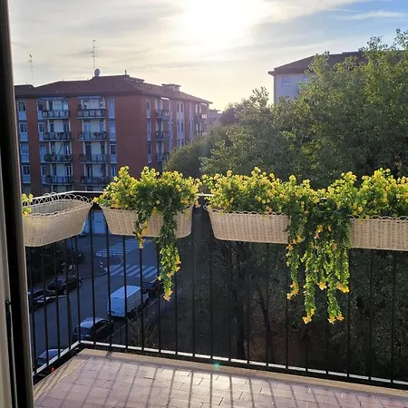 Rent - Stylish House Free Wifi-parking-airport Appartamento *