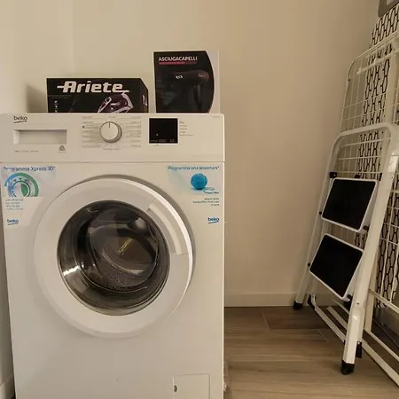 Apartment Rent - Stylish House Free Wifi-parking-airport Milan