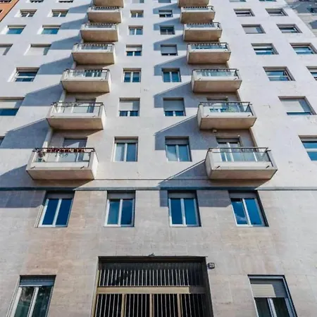 Apartament Luxury Design Place Repubblica Station Mediolan