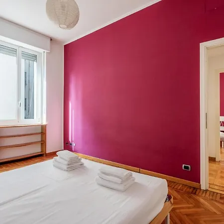 Apartment Spacious And Elegant House In Brera By Easylife Milan
