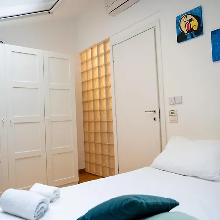 Appartement Trilocale Zona Farini/isola *