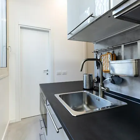 Alessia's Flat - Michetti