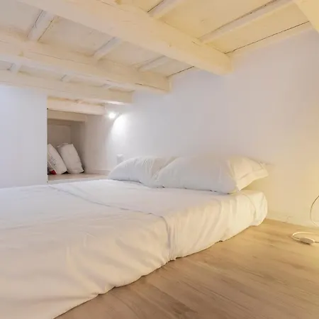 Appartement New Flat Crocetta 2 Milaan