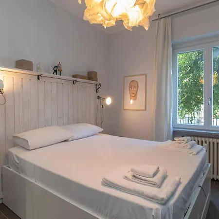 Apartment Renovated Flat Medeghino 24