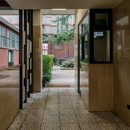 Cozy Corso Lodi 74 Apartment Milan