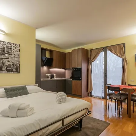 Apartment New Close To Linate Airport Salomone 1