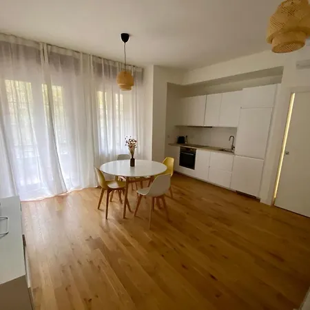 Brand New Flat Ready To Welcome You To Milan! * Milaan