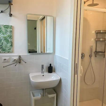 דירה Nice And Comfy : Central Area Of *