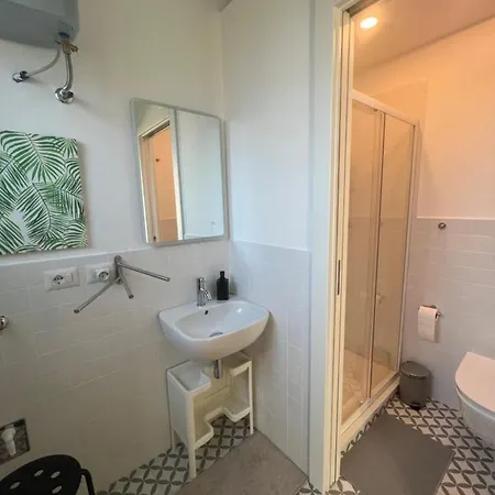 Nice And Comfy : Central Area Of