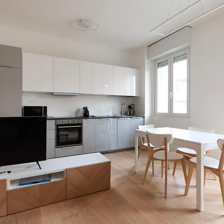 Youhosty - Del Castagno 2 *