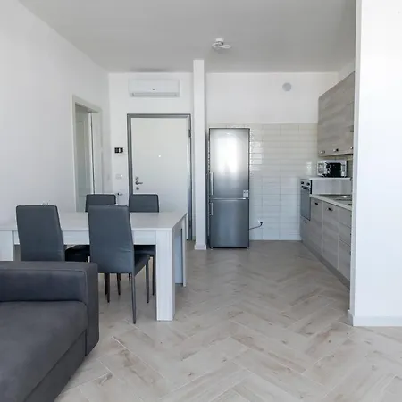 Apartamento 12° Piano Torre Diamante - 67