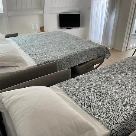 Apartman Imhome - Abruzzi Milánó