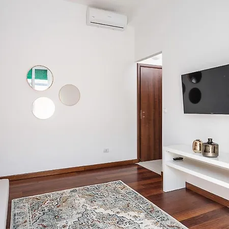 Italianway - Veniero 5 * Milan