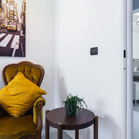 Italianway - Gluck 52 Appartement *