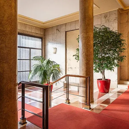 Classbnb - Due Moderni A 1km Dall'arco Della Pace Milan