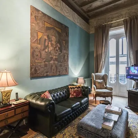 Italianway - Borgonuovo 12 Milano