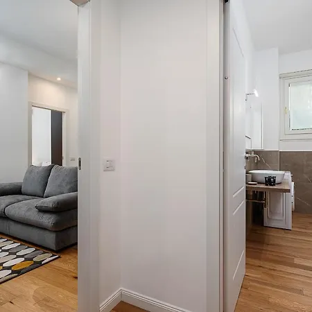 Apartment Italianway - Ippolito Nievo 28 Milan
