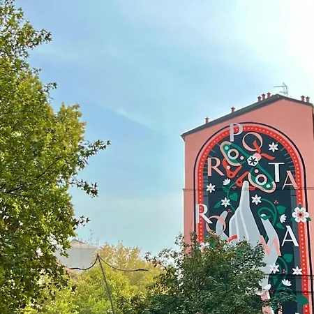 Glamour Liberty Sabotino38 * Milão