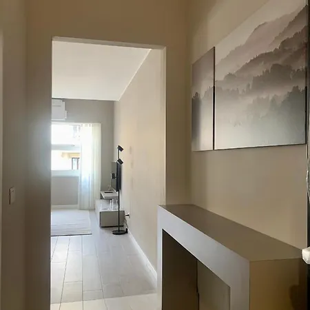 New High Quality In The Center Of