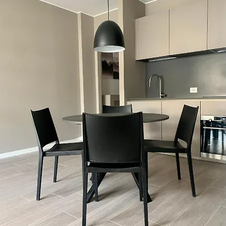 New High Quality In The Center Of Milano