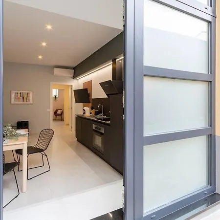 Champagne Loft Apartman Milánó