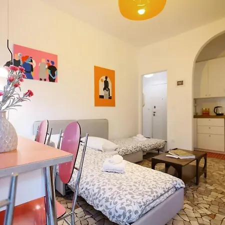 Primopiano - Vanzetti Apartman *