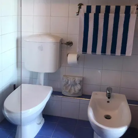 With Terrace And Loft With Garden In Naviglio Pavese *