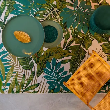 Apartment Experience - Jungle