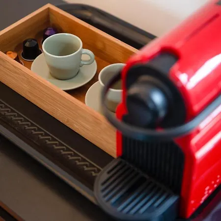 The Attic - Netflix Apartmán