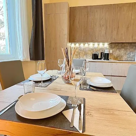 Apartment Marghera - Fiera Netflix & Wifi 10 Min To Duomo *