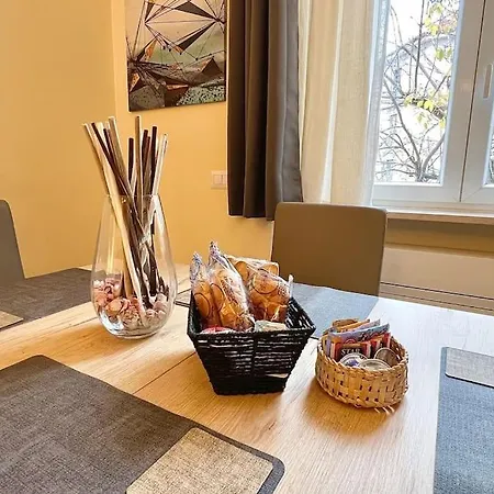 Apartment Marghera - Fiera Netflix & Wifi 10 Min To Duomo *