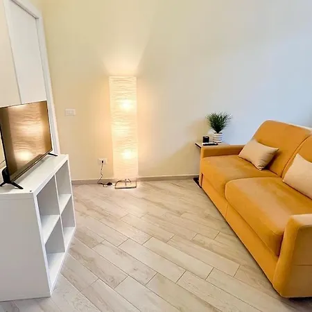 Marghera - Fiera Netflix & Wifi 10 Min To Duomo Milan