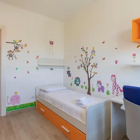 Apartament Big - Alcuino 7 Mediolan